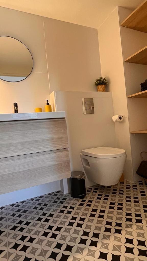 Appartement Bel Au Calme Climatise Avec Terrasse *